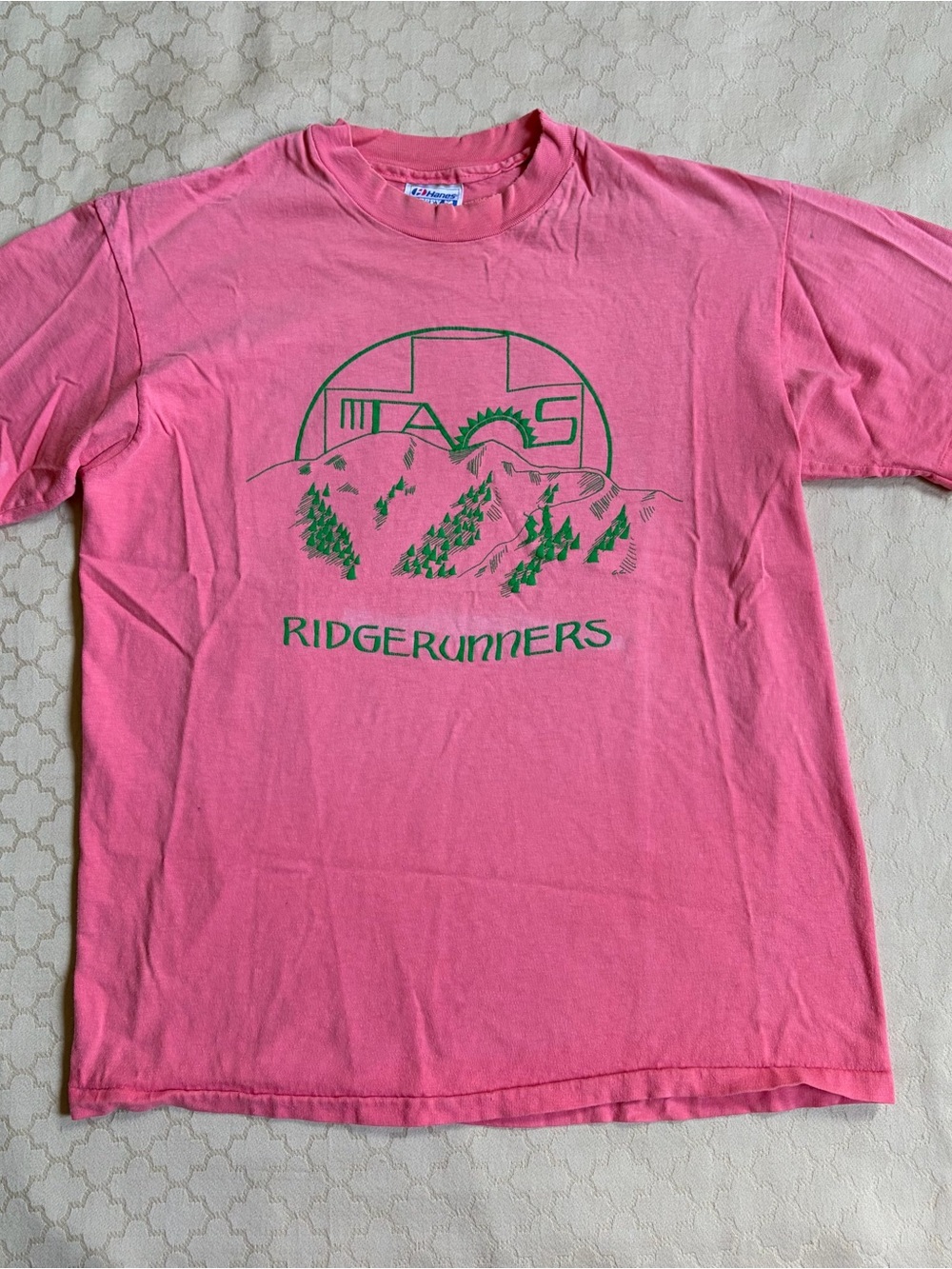 Vintage 80s Taos New Mexico Ridge Runners Pink Cotton Tee Shirt Large